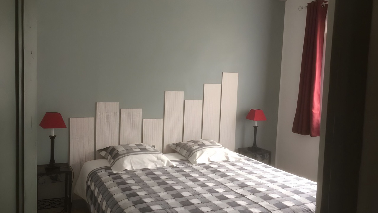Photo of Bedroom in Salles-en-Toulon