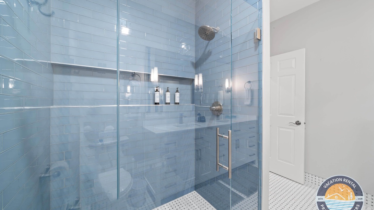 Photo of Bathroom in Fontana-on-Geneva Lake