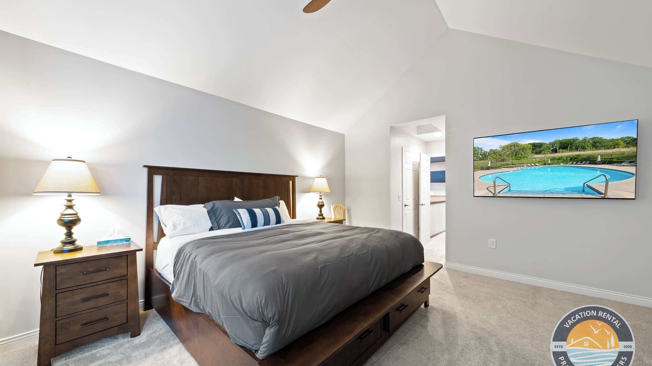 Photo of Bedroom in Fontana-on-Geneva Lake