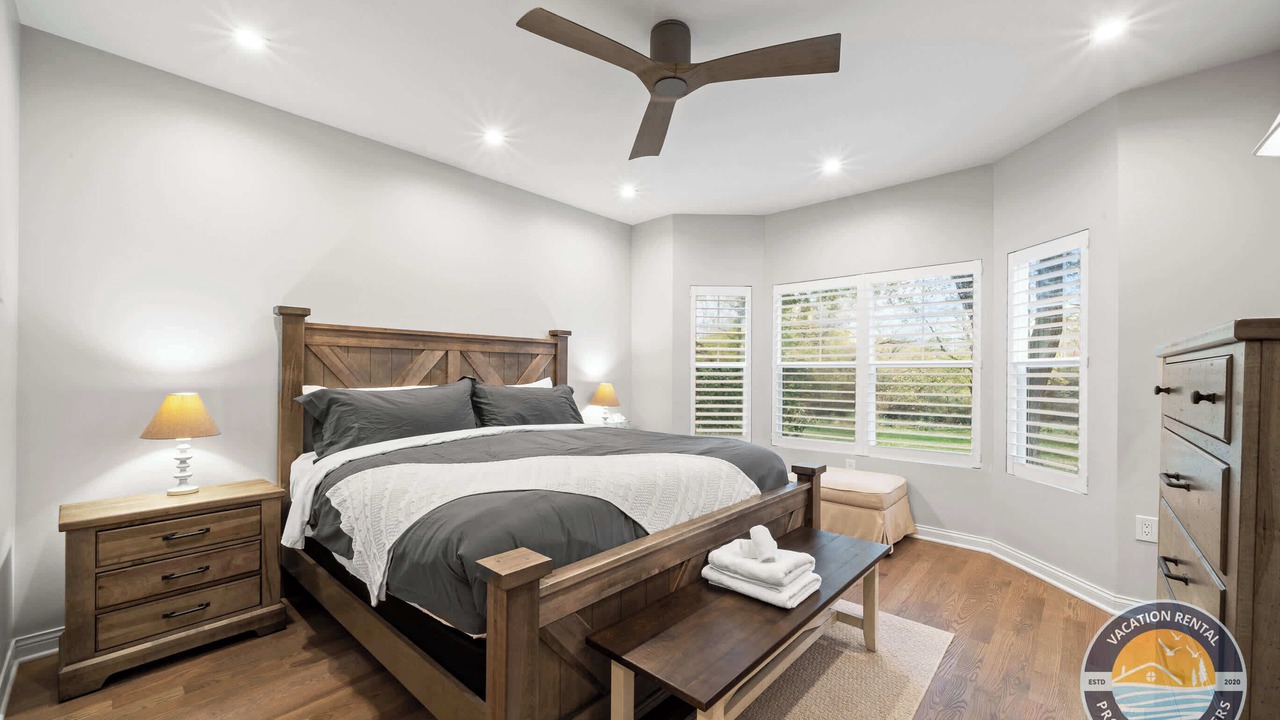 Photo of Bedroom in Fontana-on-Geneva Lake