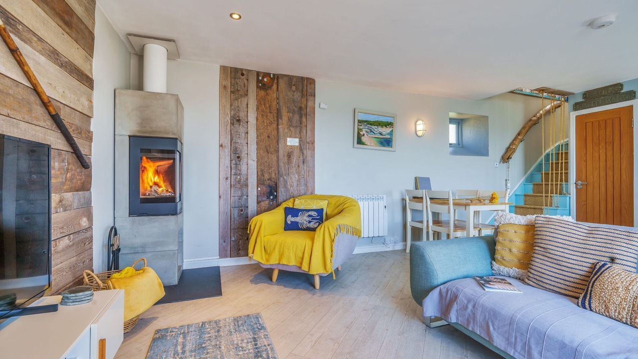 Photo of Livingroom in Charlestown