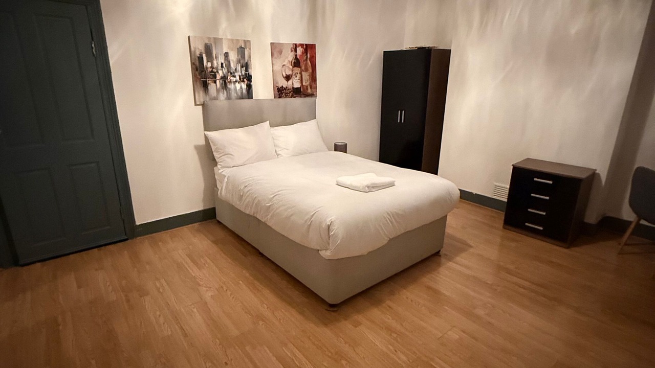 Photo of Bedroom in Highbury West