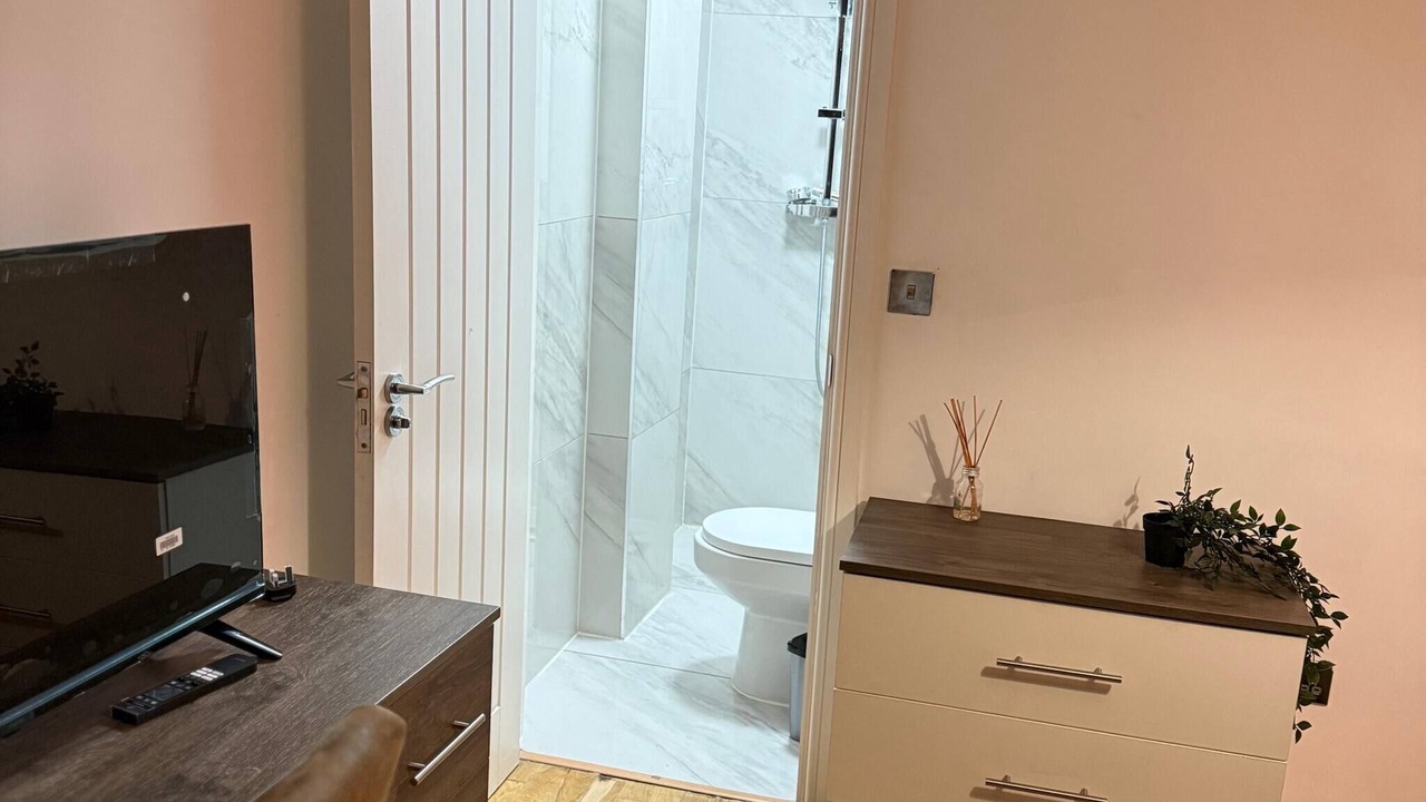 Photo of Bathroom in West Finchley