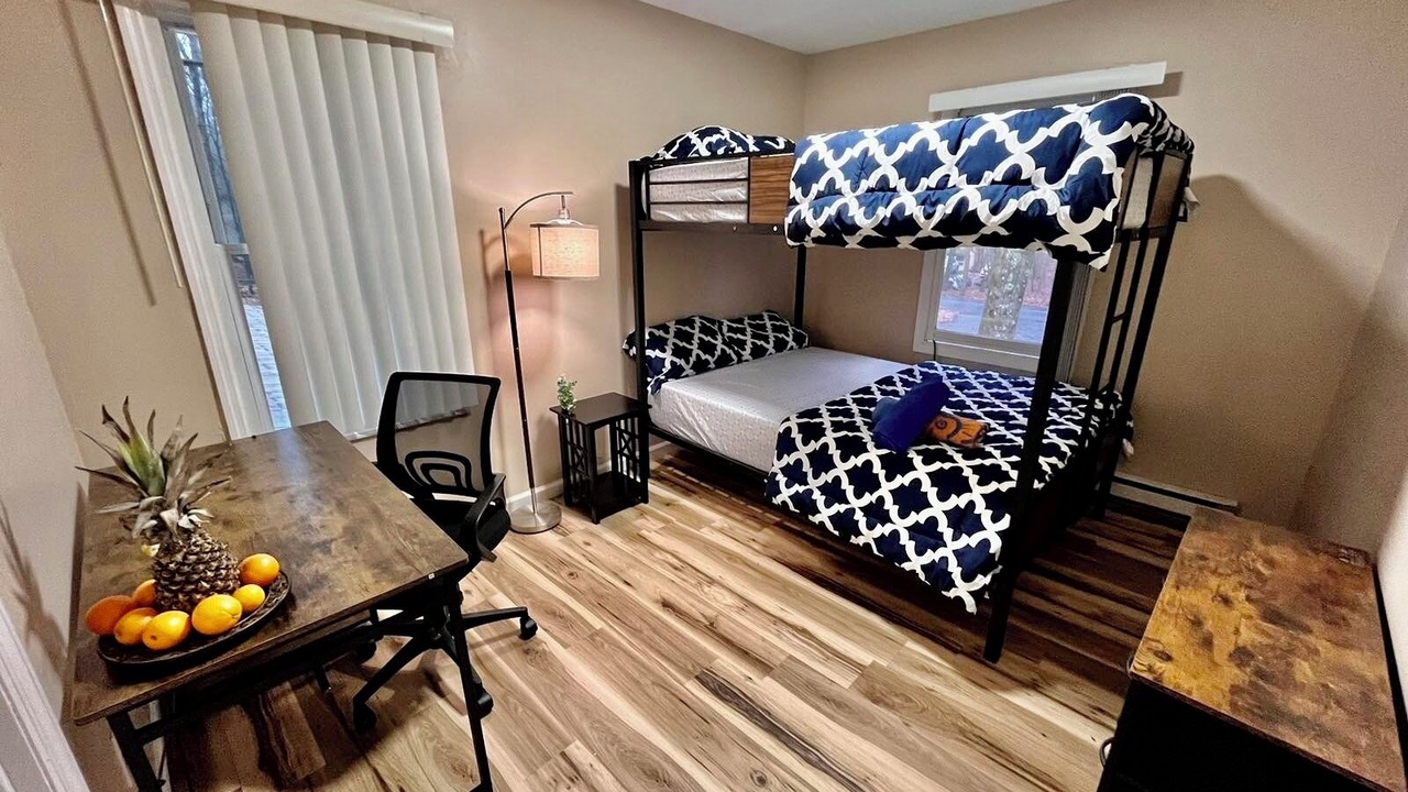 Photo of Bedroom in Albrightsville