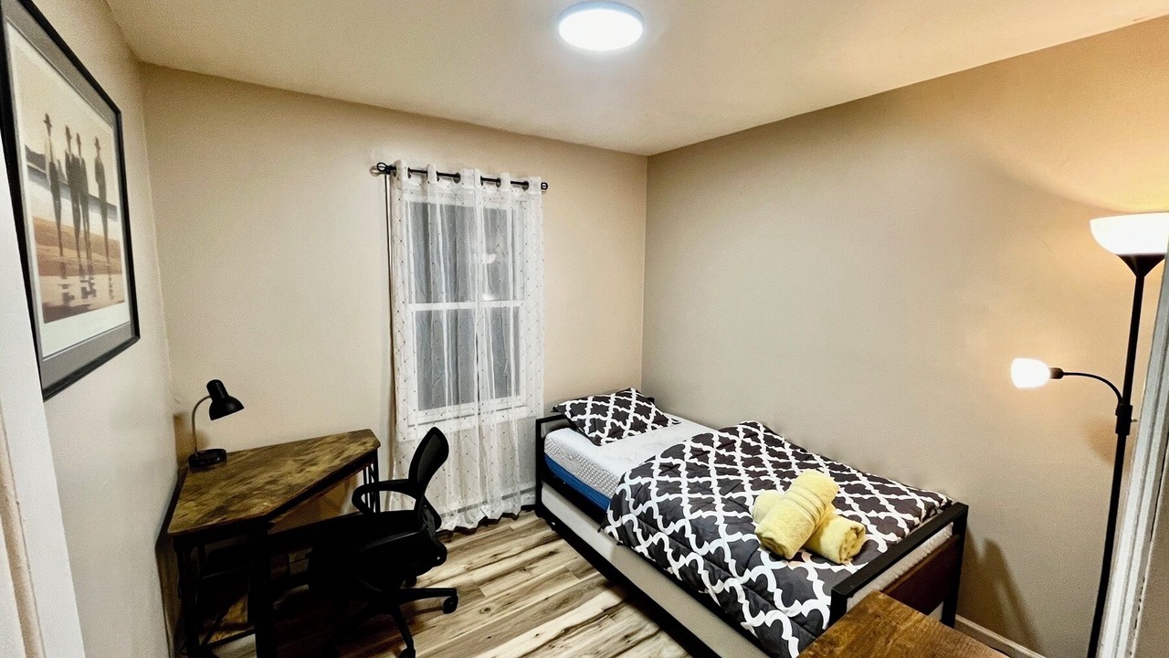 Photo of Bedroom in Albrightsville