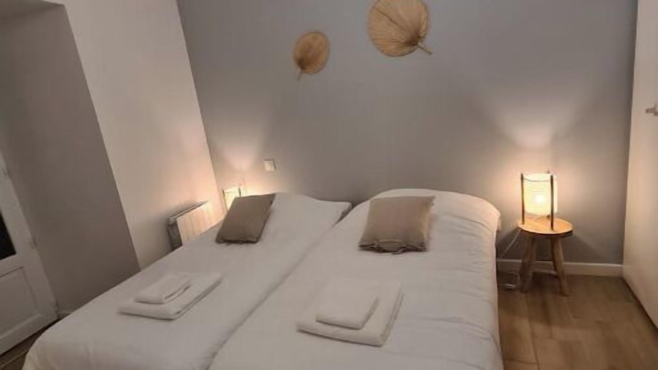 Photo of Bedroom in Taulignan