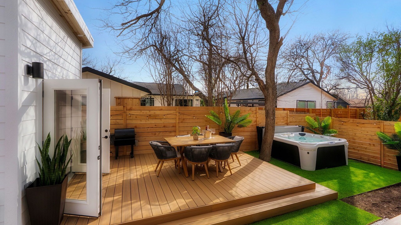 Photo of Patio Balcony in McKinley Heights