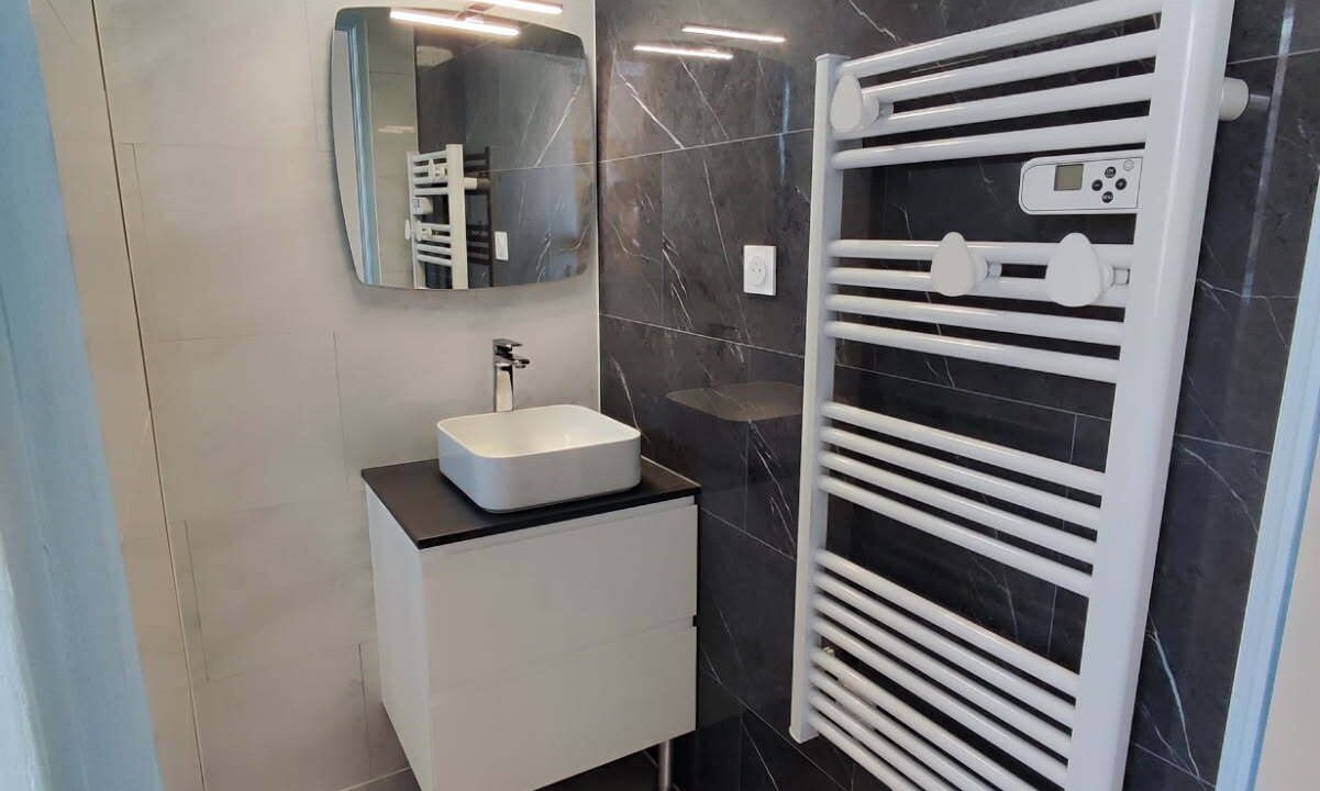 Photo of Bathroom in Marseillan Plage