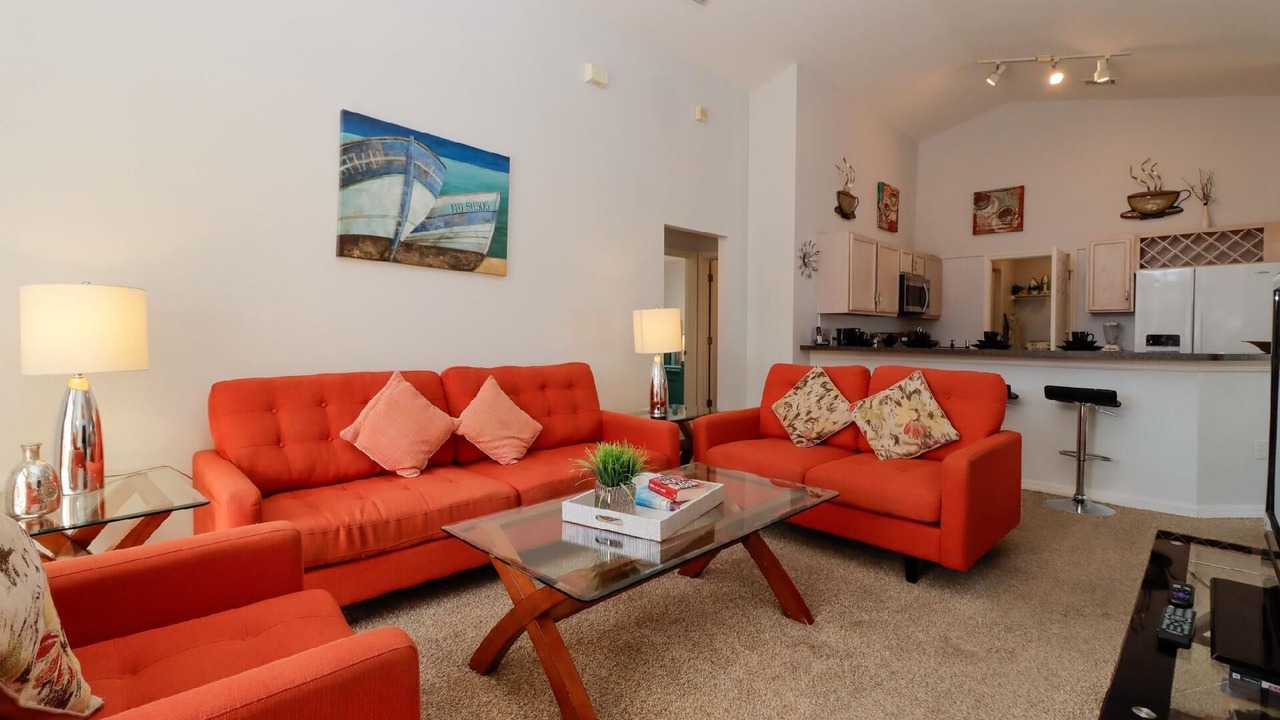Photo of Livingroom in Westbury