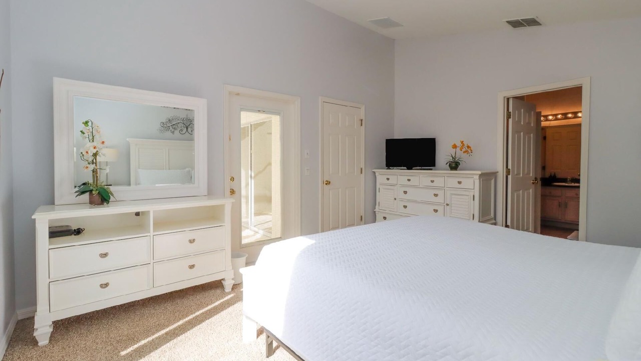 Photo of Bedroom in Westbury