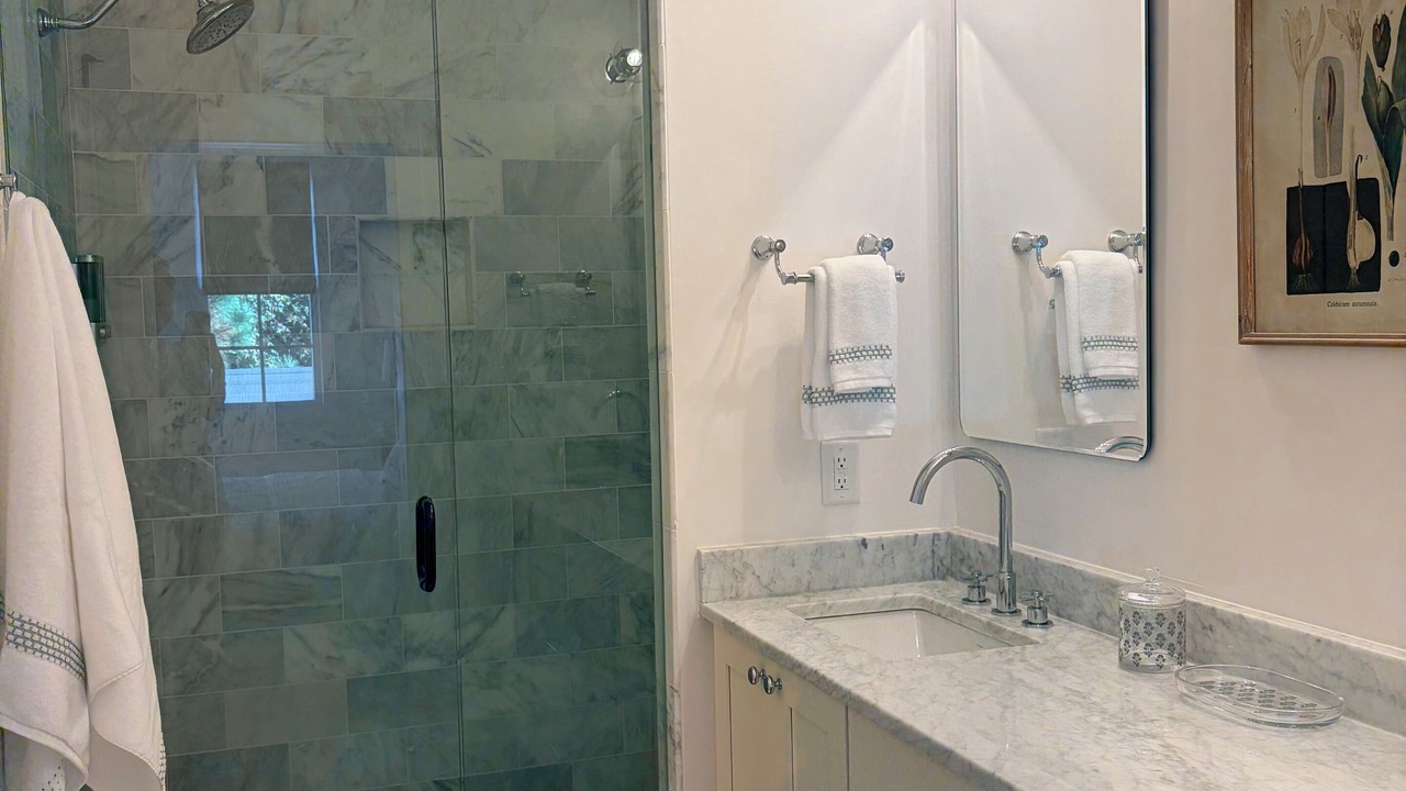 Photo of Bathroom in Chattahoochee Hills