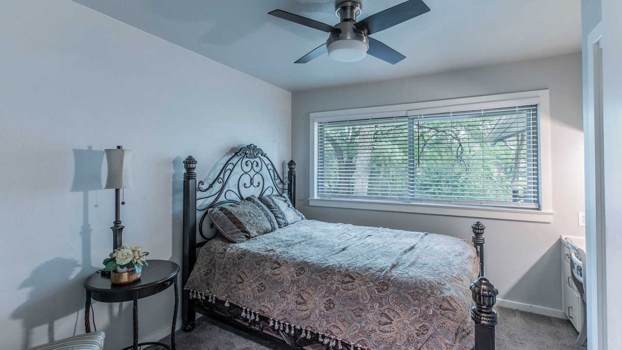 Photo of Bedroom in Temple