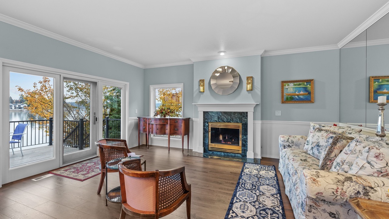 Photo of Livingroom in Hayden View Estates