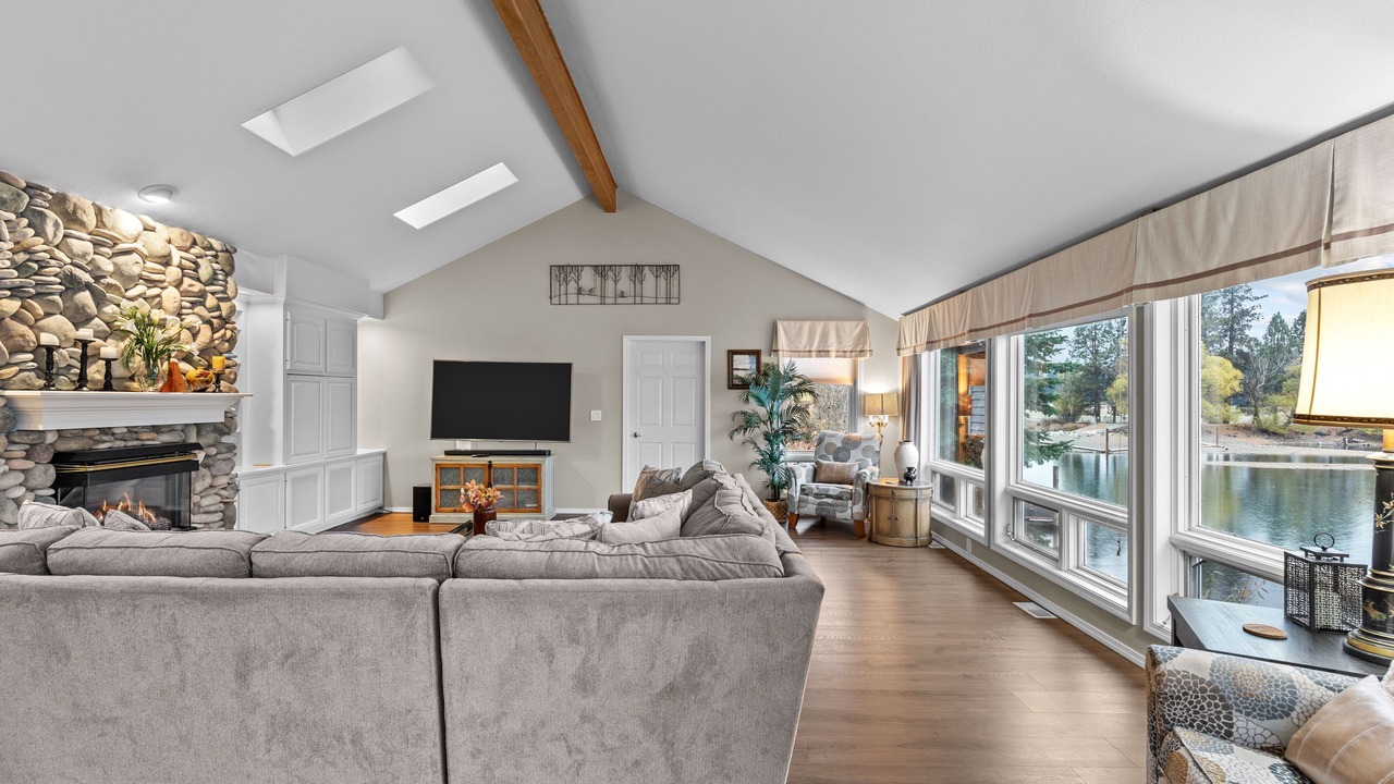 Photo of Livingroom in Hayden View Estates