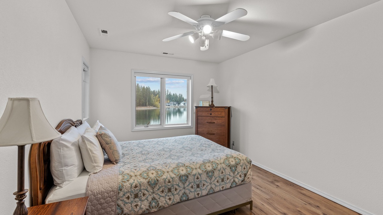 Photo of Bedroom in Hayden View Estates