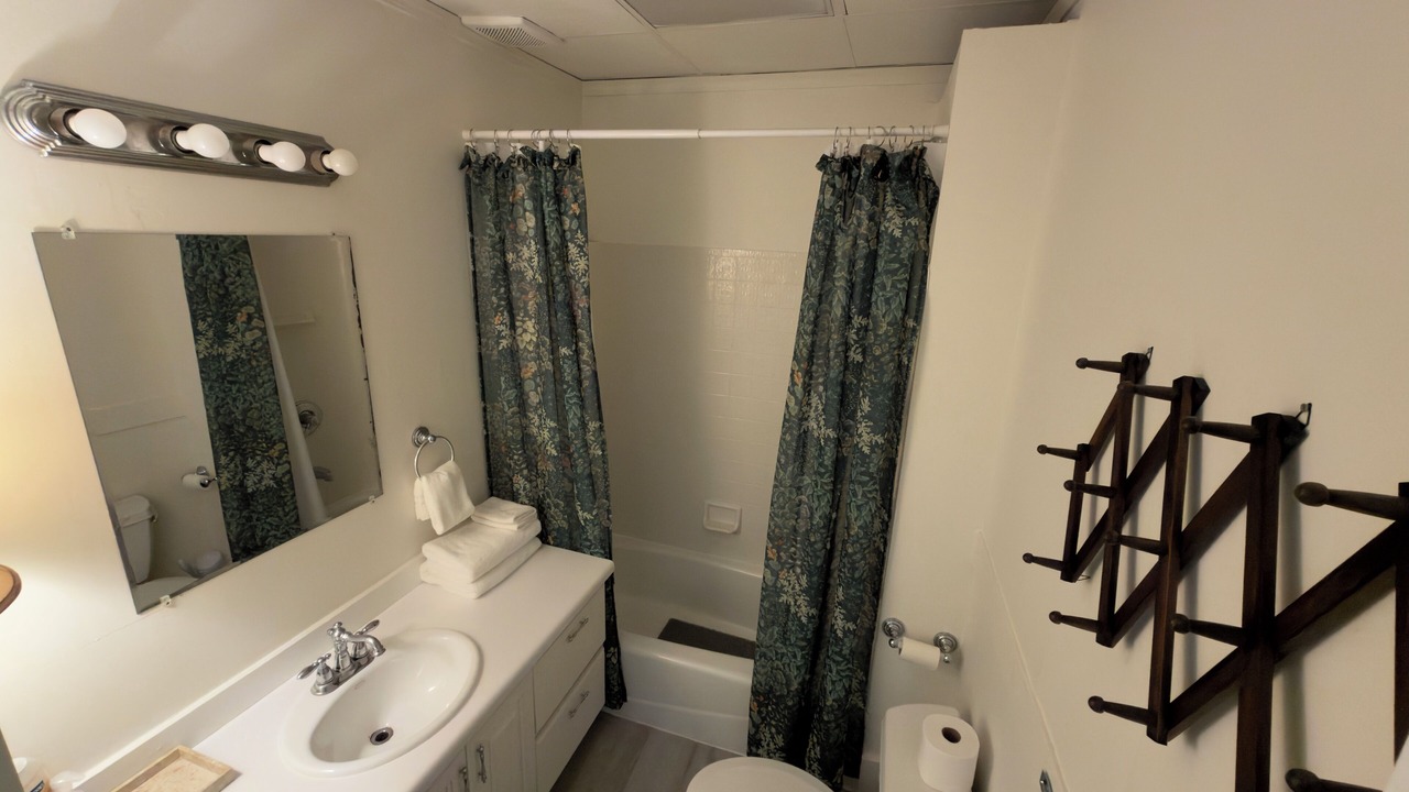 Photo of Bathroom in Chickasha