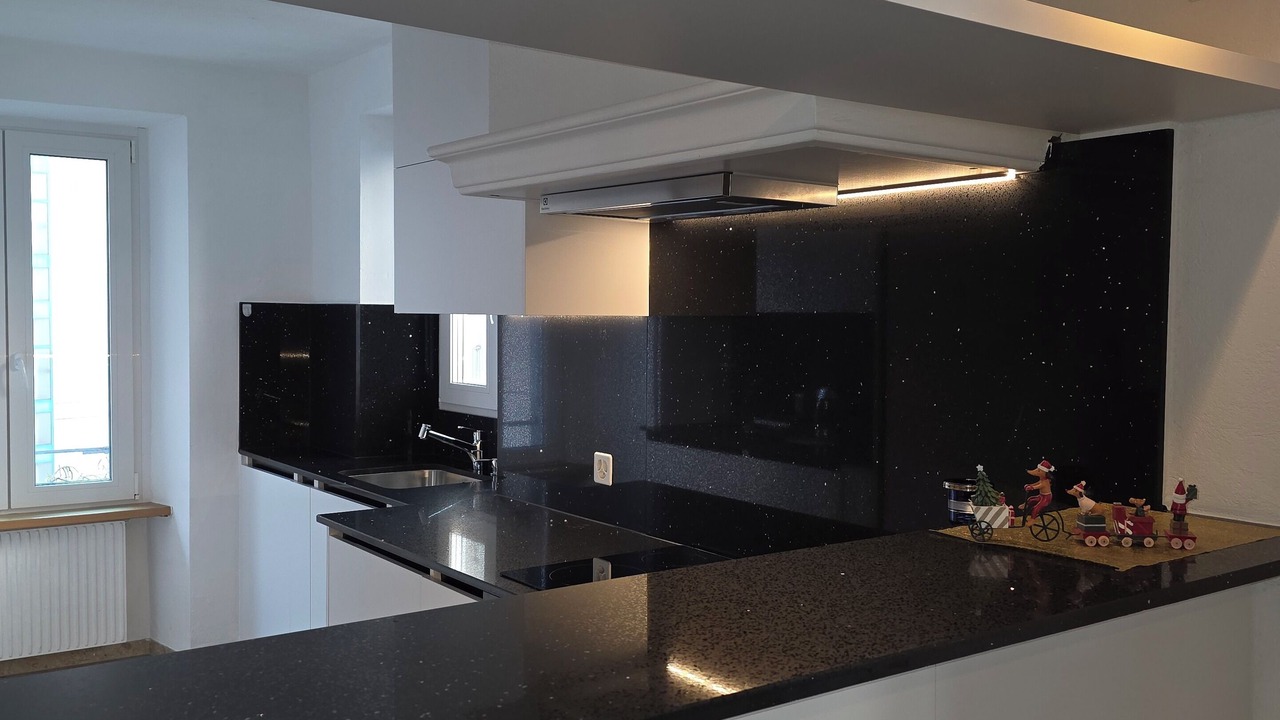 Photo of Kitchen in Montreux City Centre