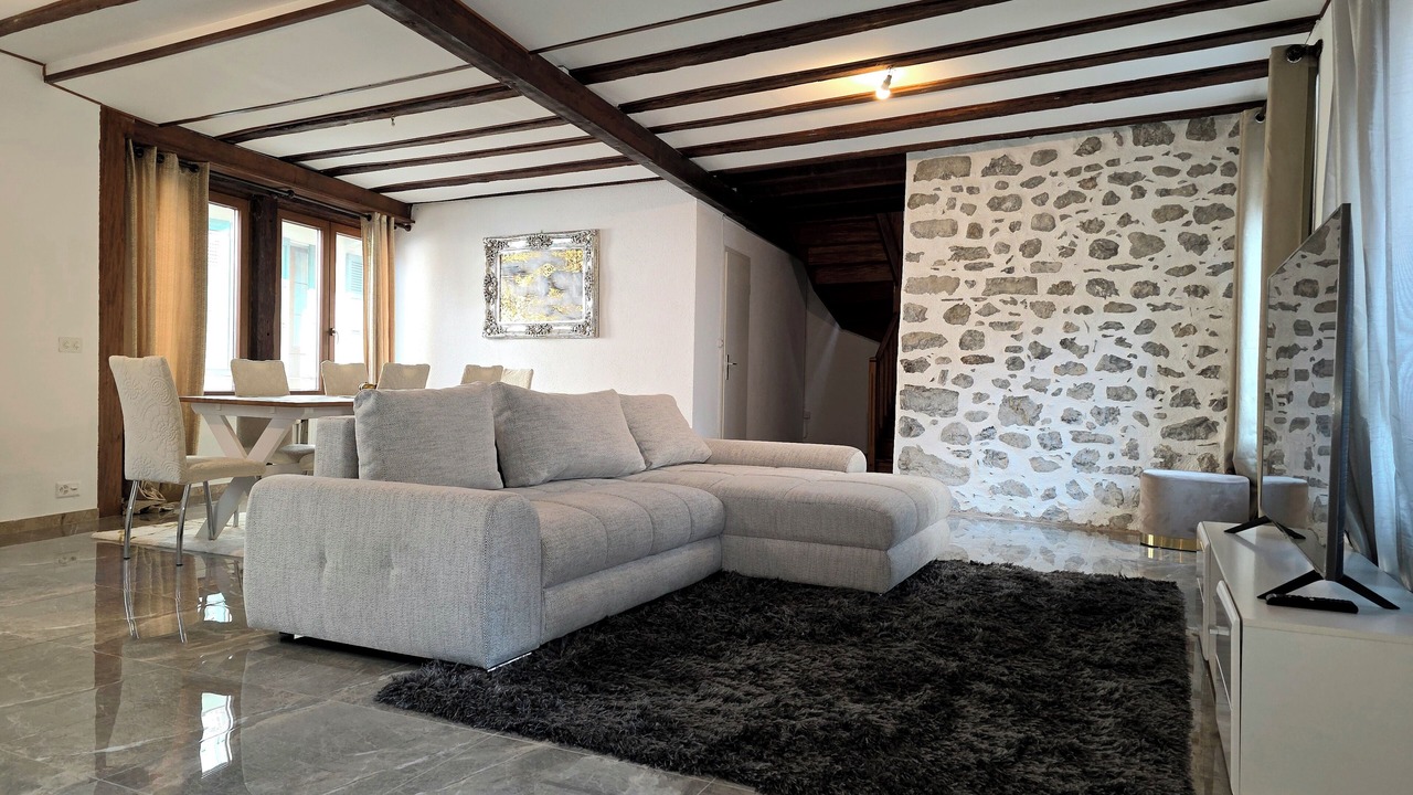 Photo of Livingroom in Montreux City Centre