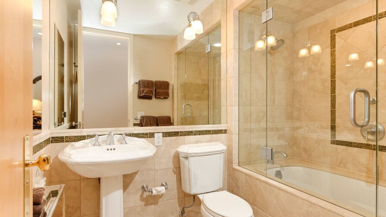 Photo of Bathroom in Aspen