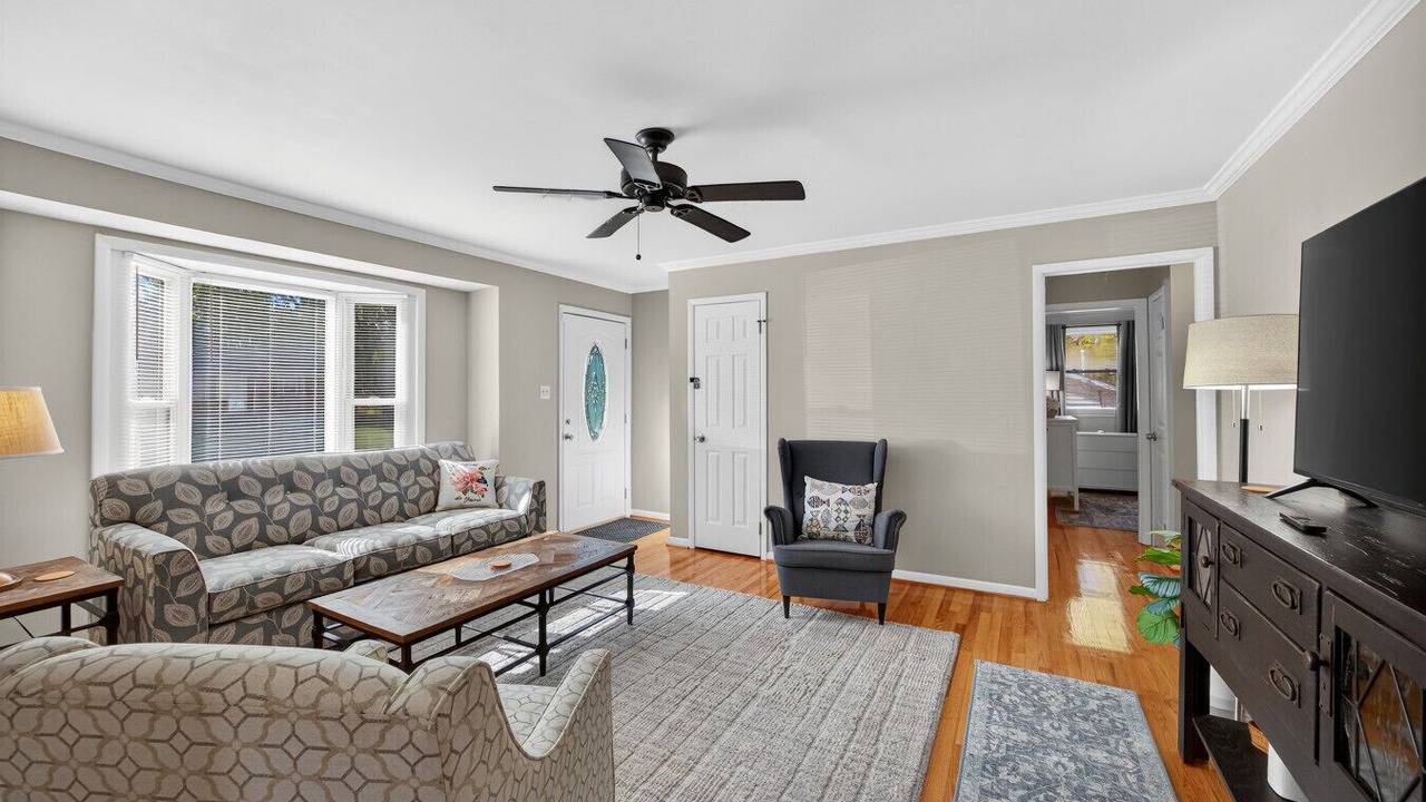 Photo of Livingroom in Greensboro