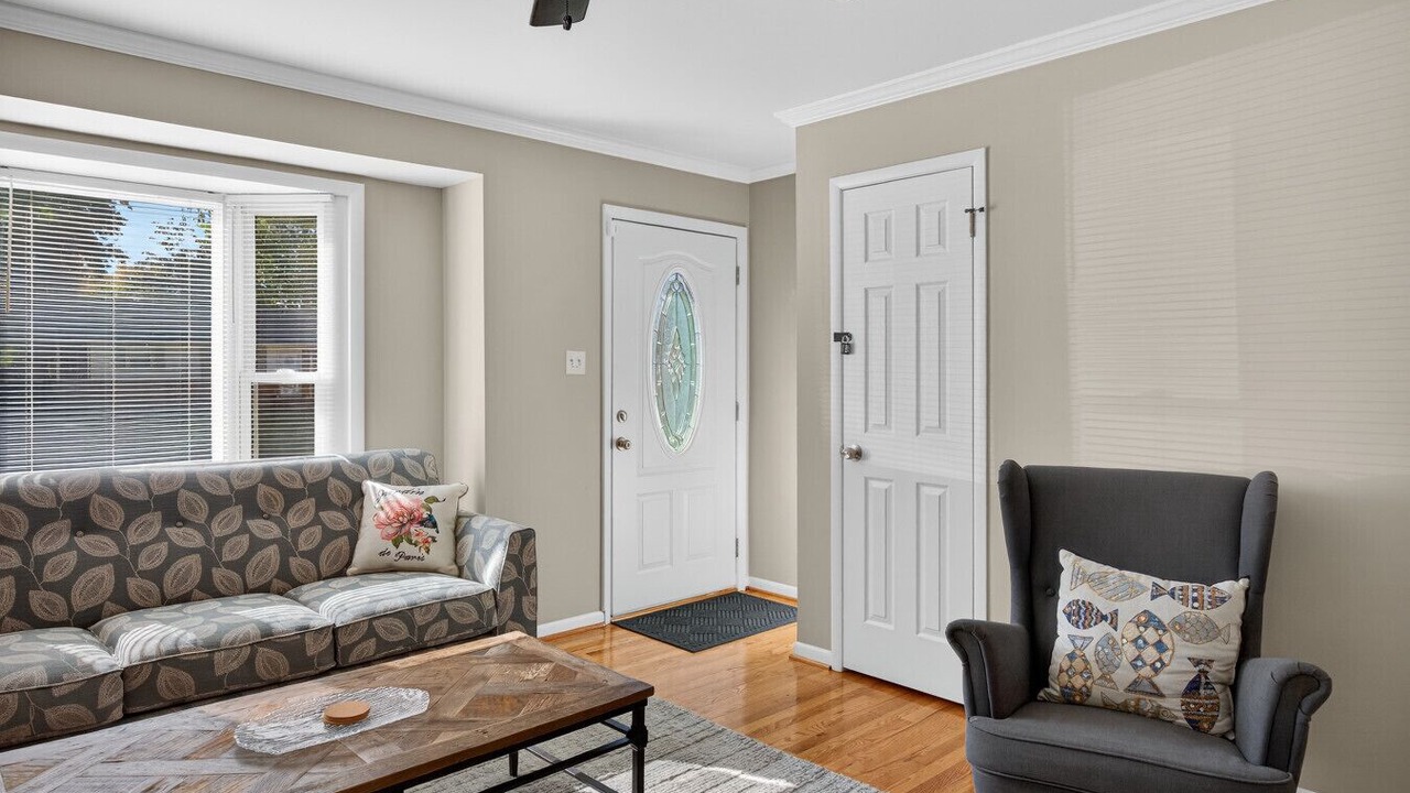 Photo of Livingroom in Greensboro