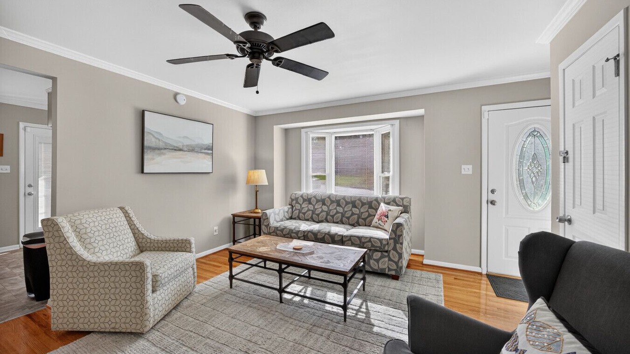 Photo of Livingroom in Greensboro