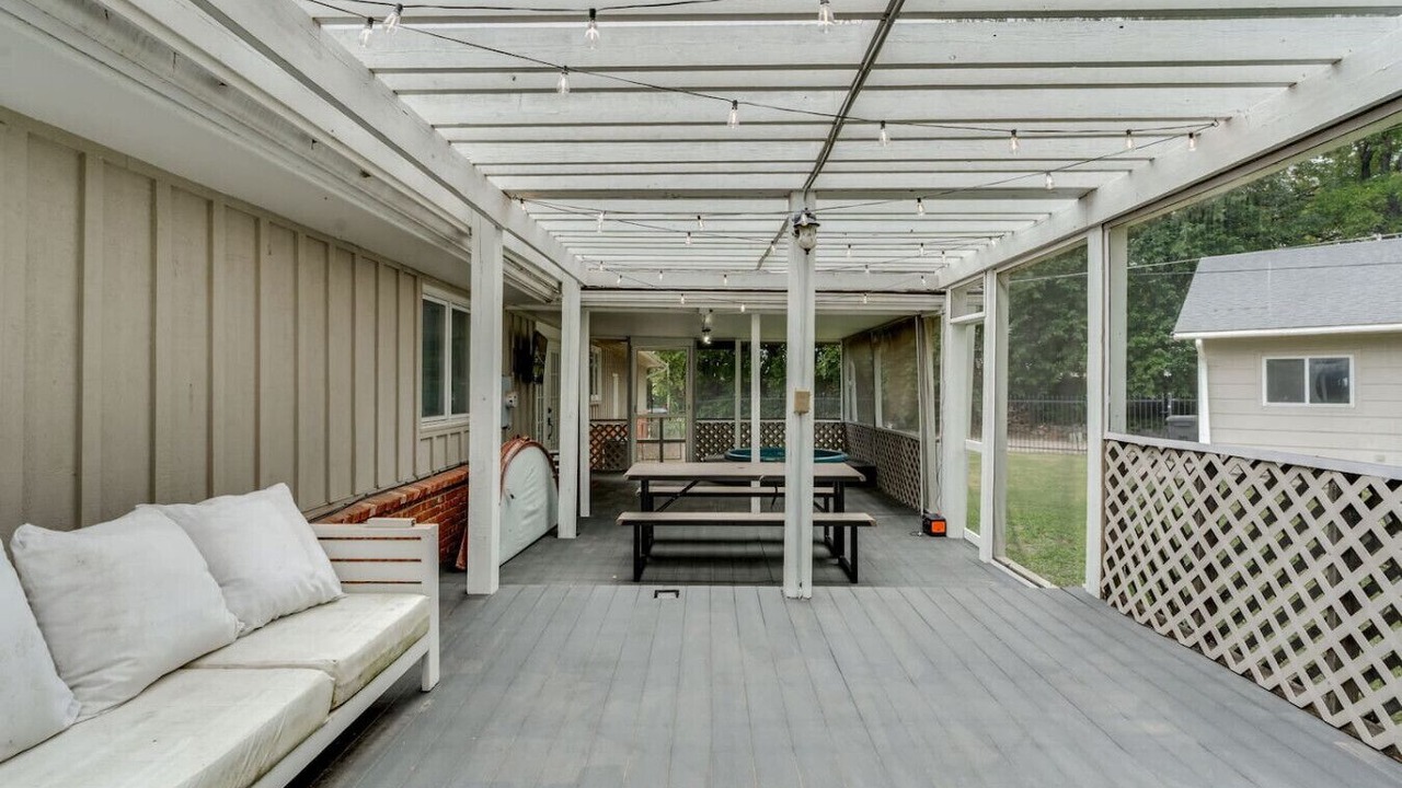 Photo of Outdoor in Derby