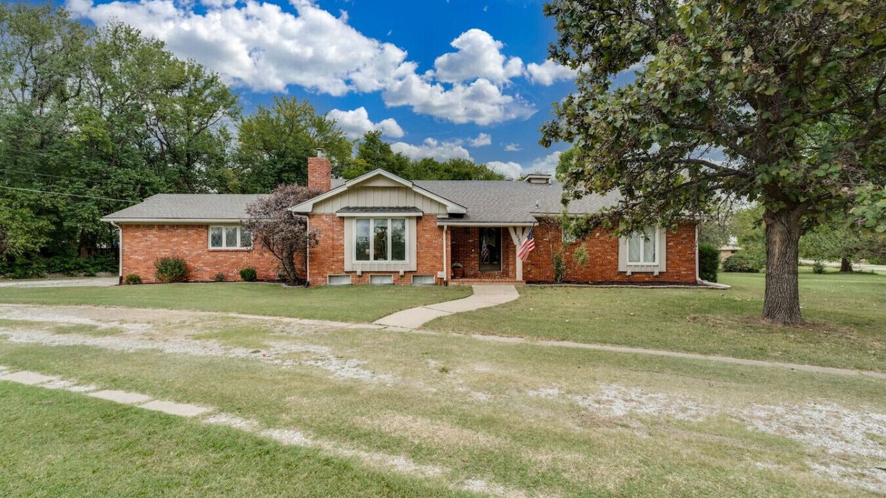 Photo of Outdoor in Derby