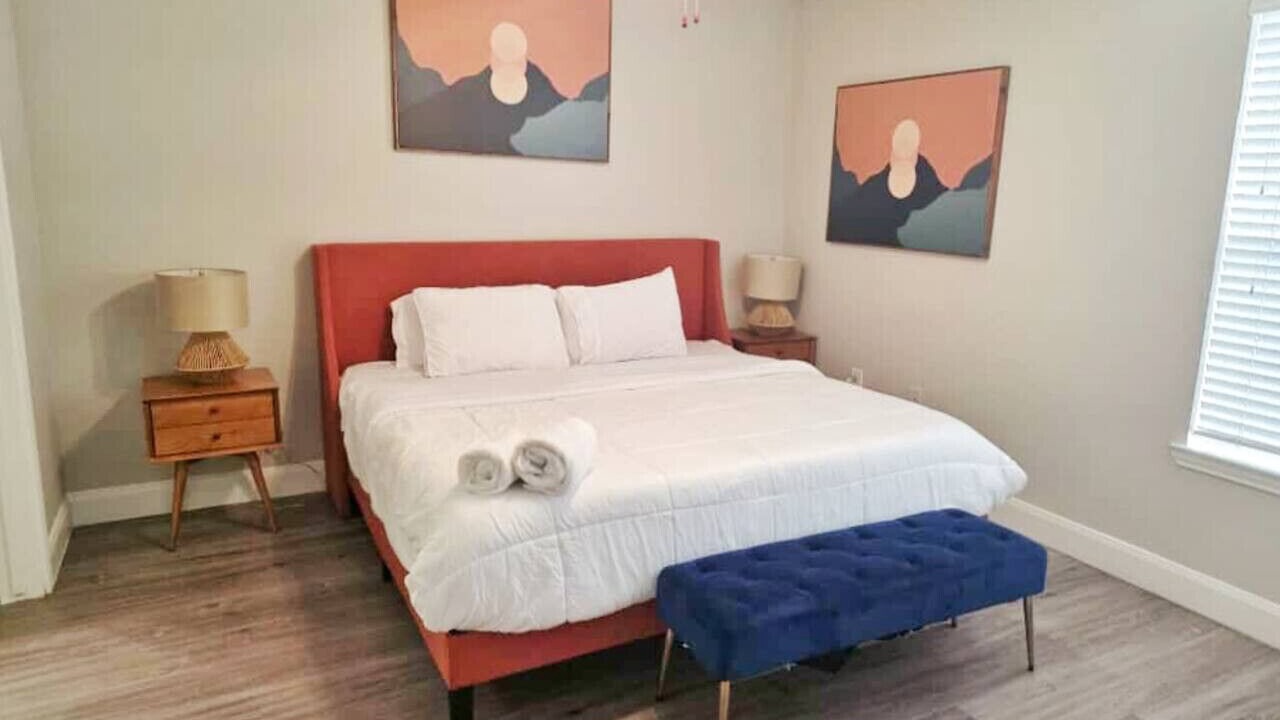 Photo of Bedroom in Astrodome