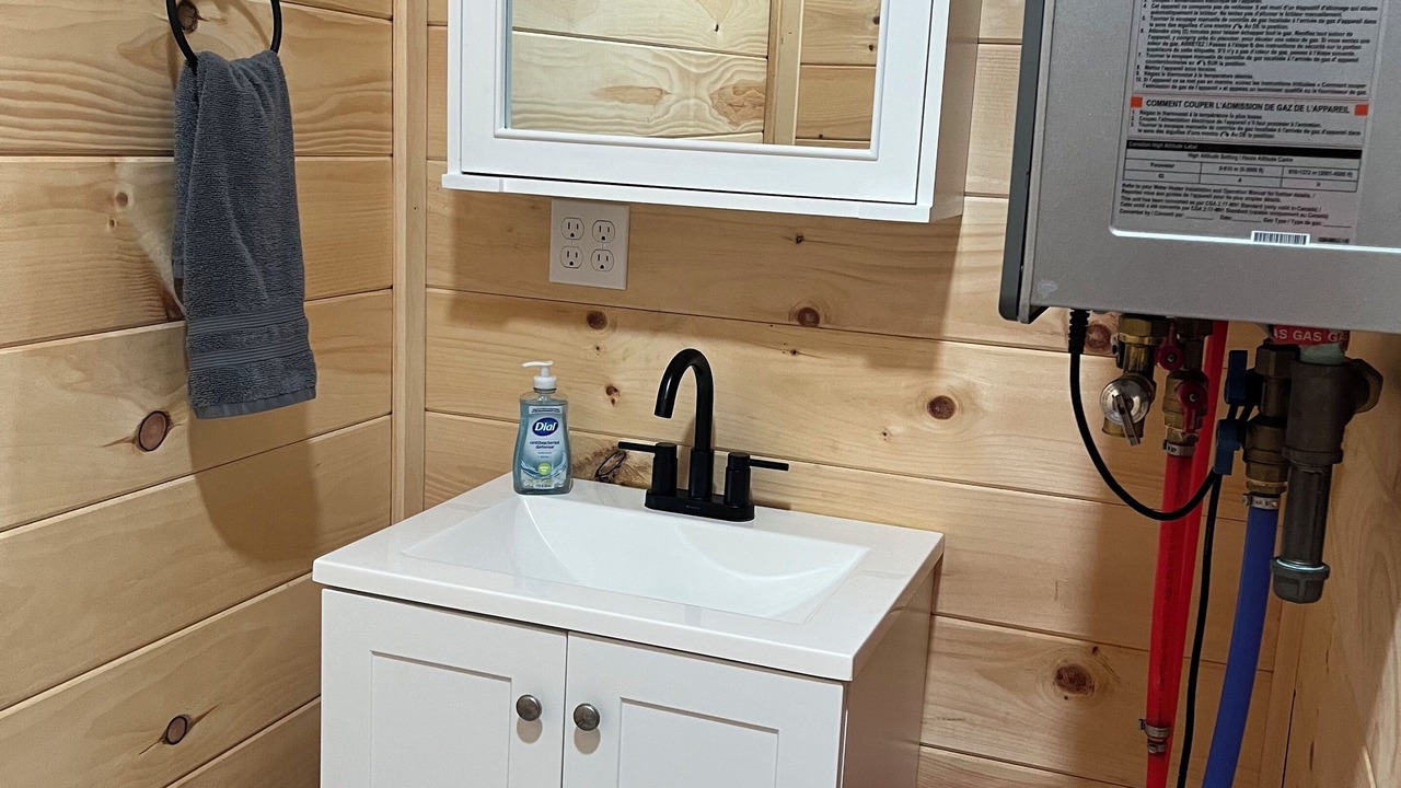 Photo of Bathroom in Lawrenceville