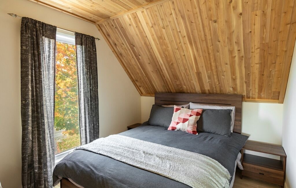 Photo of Bedroom in Lambton