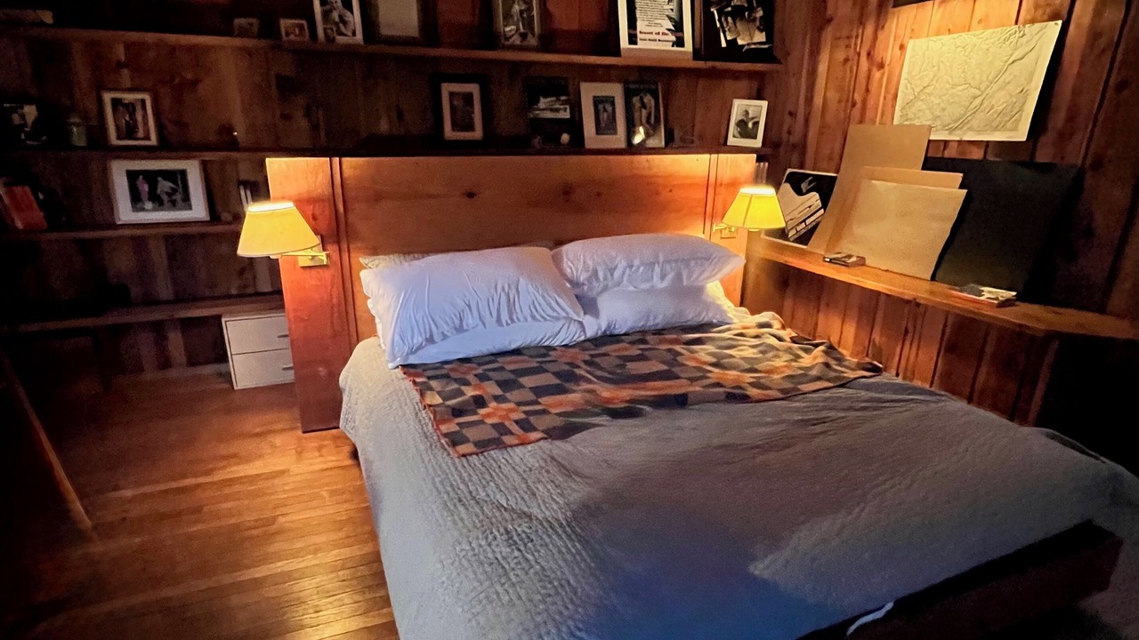 Photo of Bedroom in Downsville