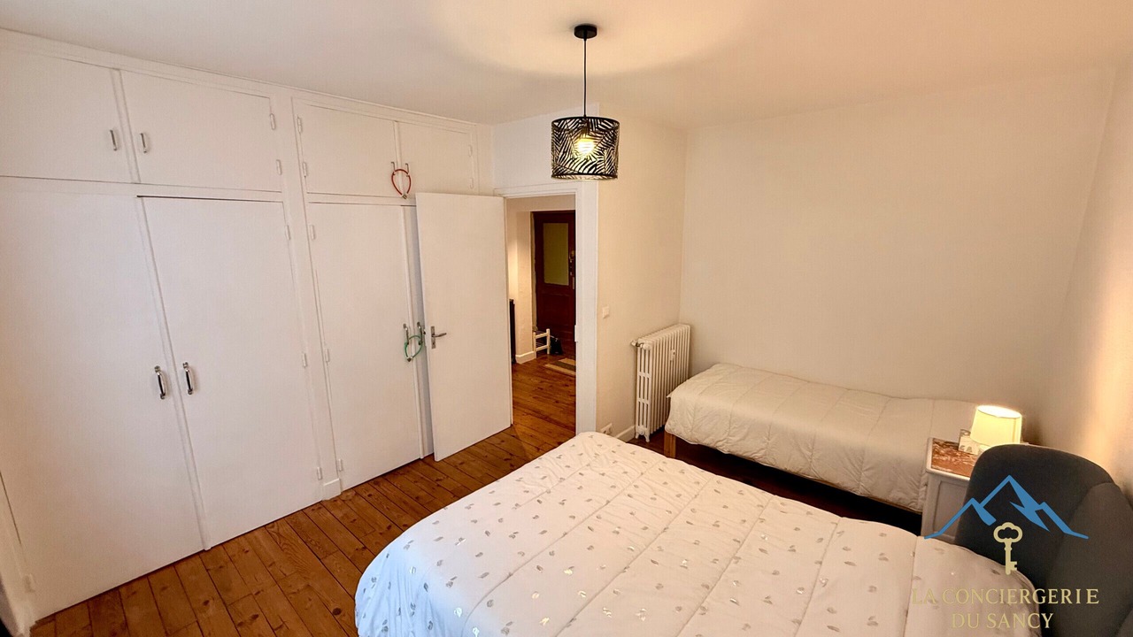 Photo of Bedroom in Mont-Dore