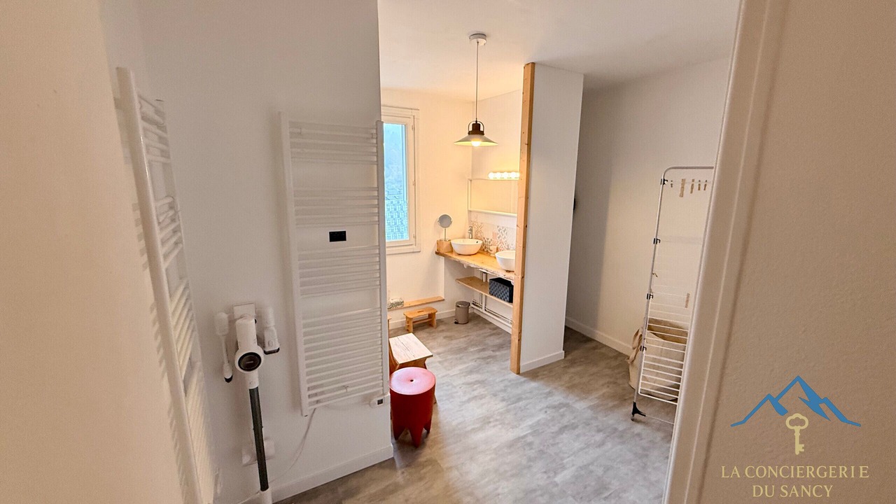 Photo of Bathroom in Mont-Dore