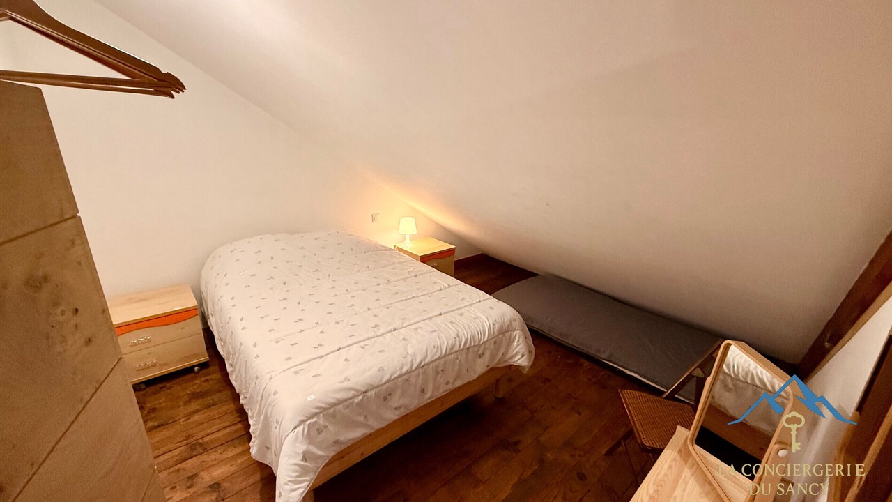 Photo of Bedroom in Mont-Dore