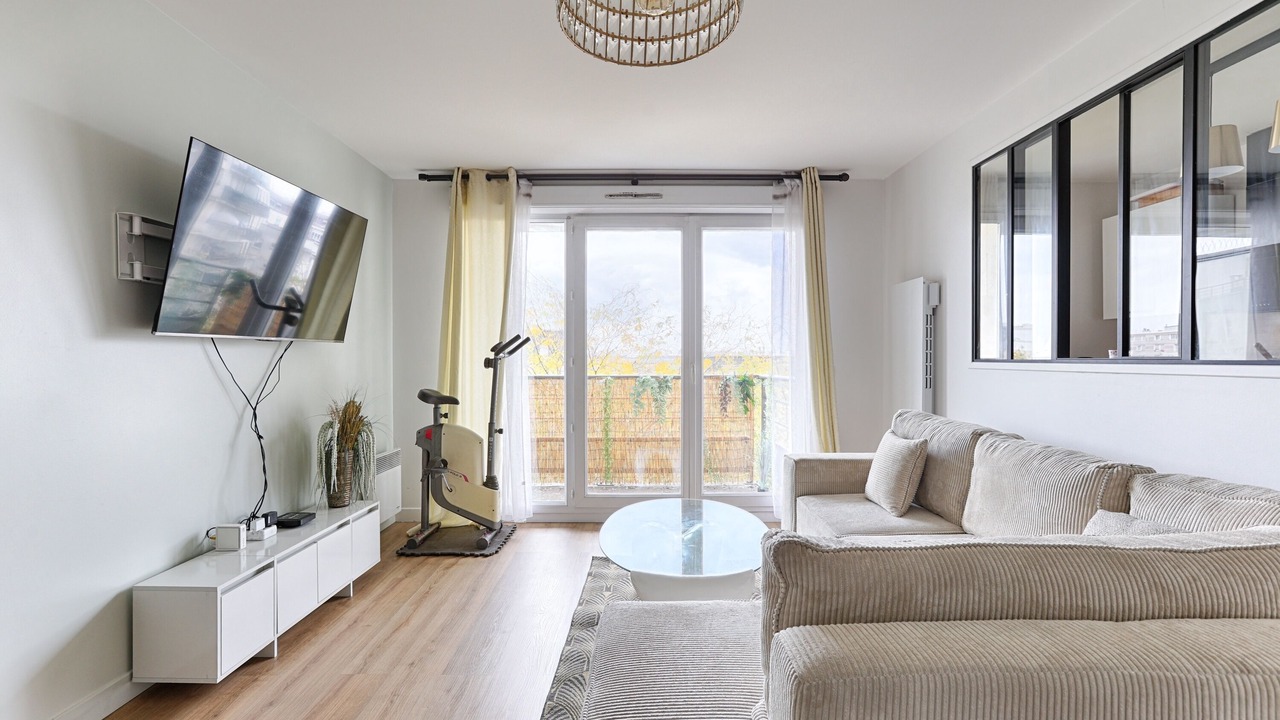 Photo of Livingroom in Villejuif