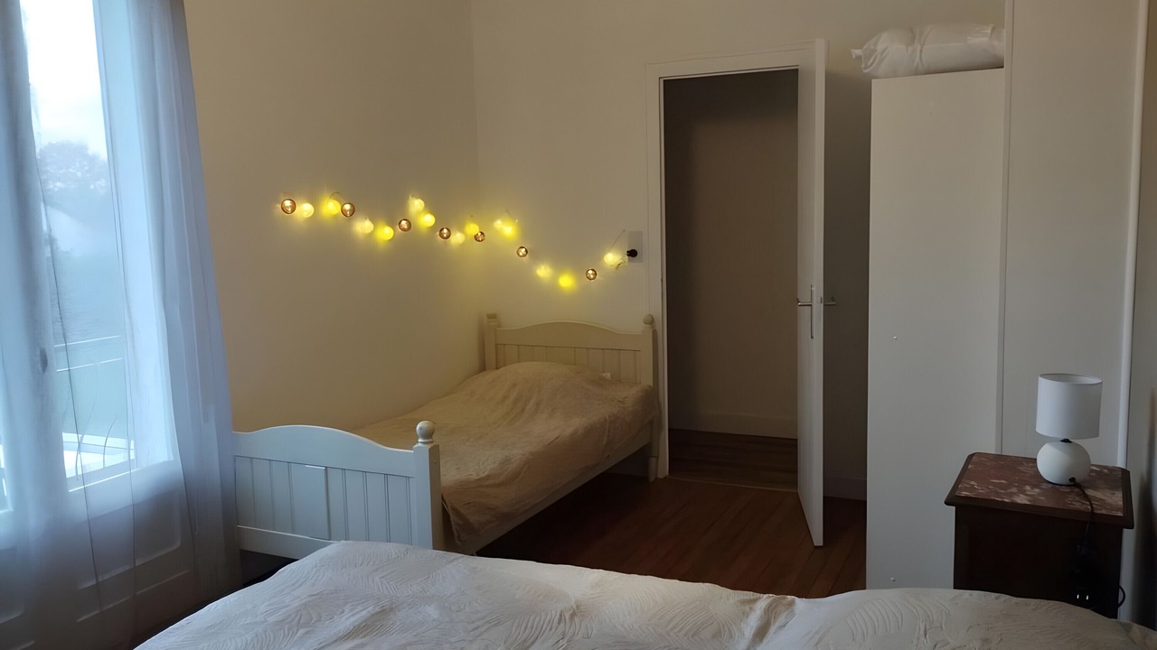 Photo of Bedroom in Saint-Medard-de-Mussidan