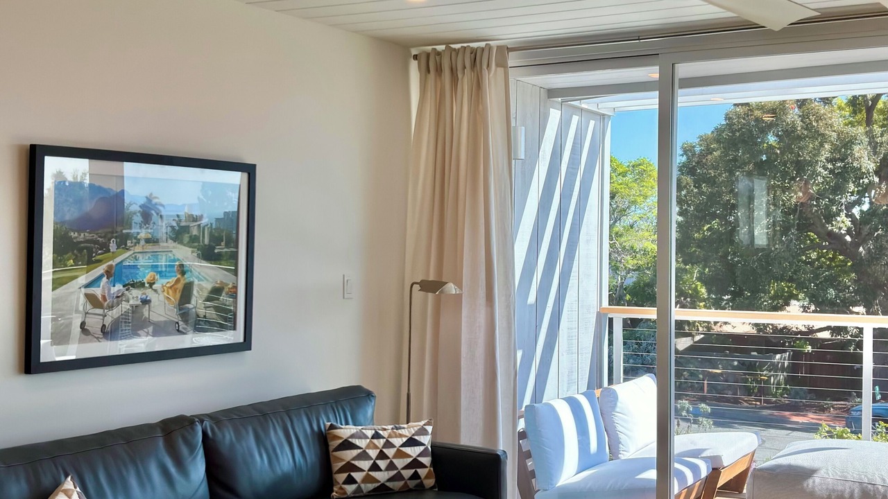 Photo of Livingroom in La Jolla Mesa
