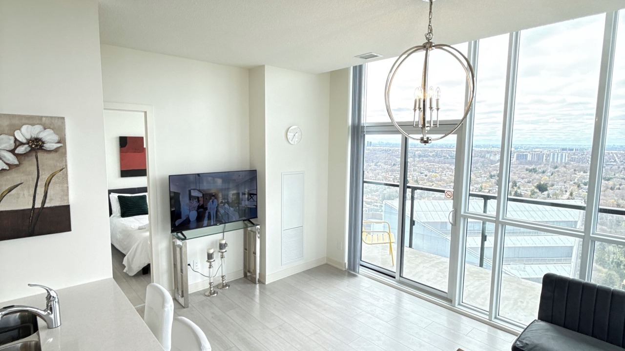 Photo of Bedroom in Willowdale