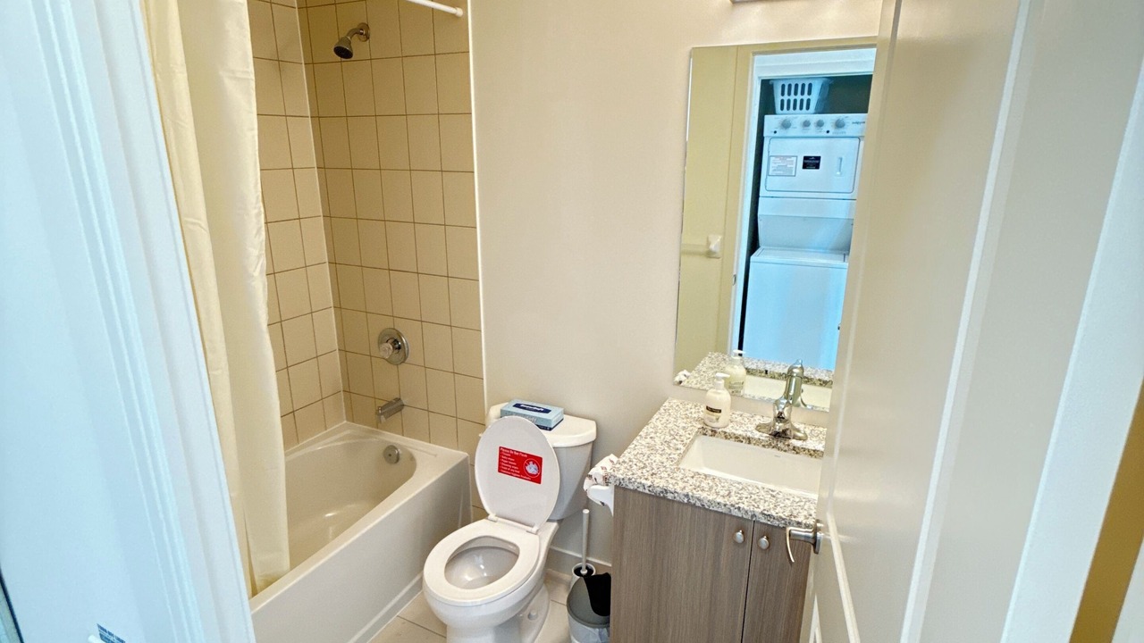 Photo of Bathroom in Willowdale