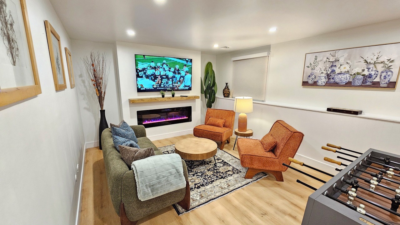 Photo of Livingroom in Waukegan