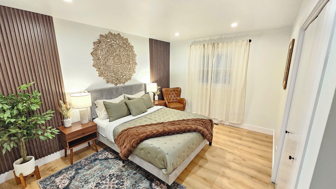 Photo of Bedroom in Waukegan