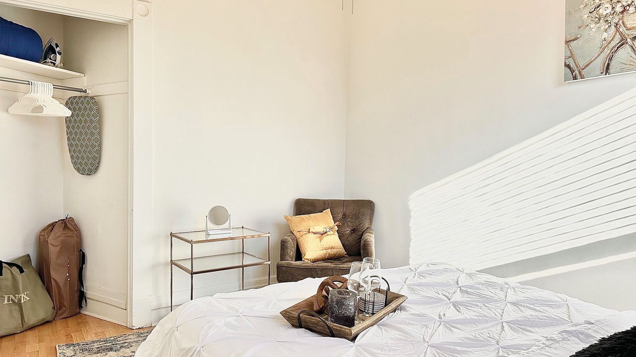 Photo of Bedroom in Oak Park