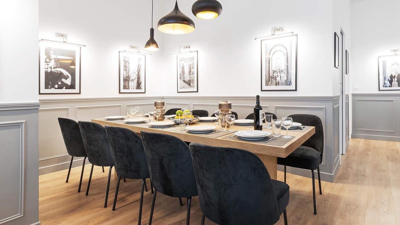 Photo of Others in Ternes