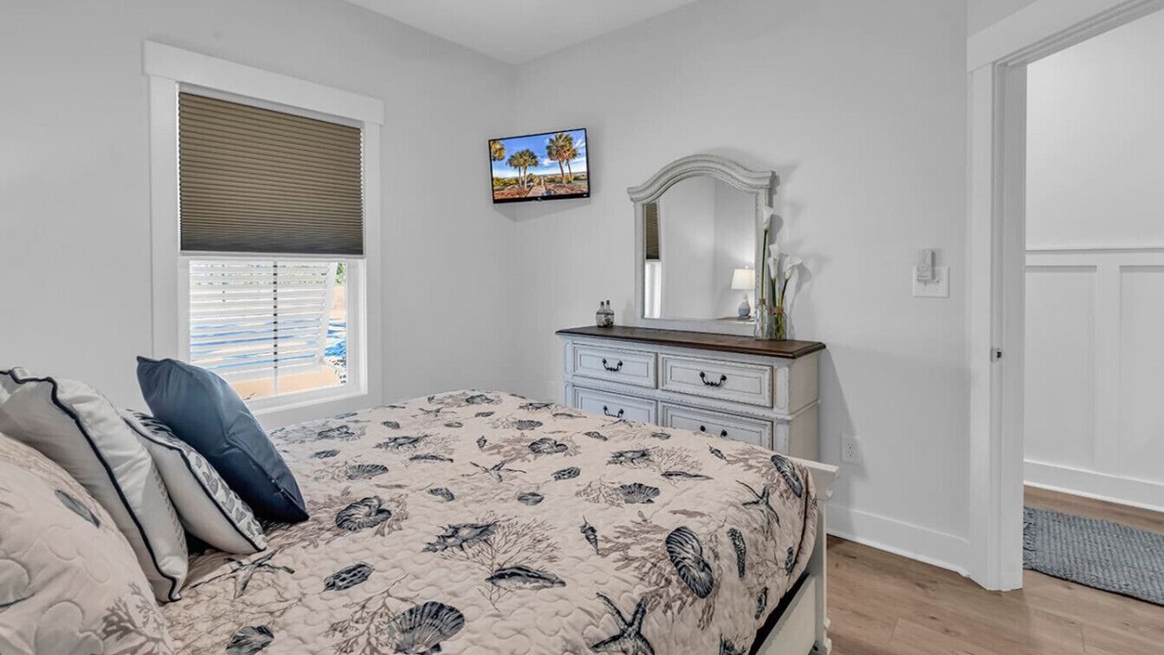 Photo of Bedroom in Murrells Inlet