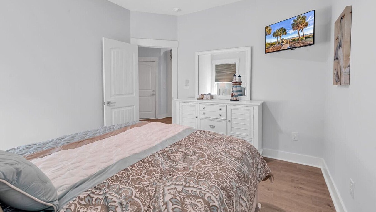 Photo of Bedroom in Murrells Inlet