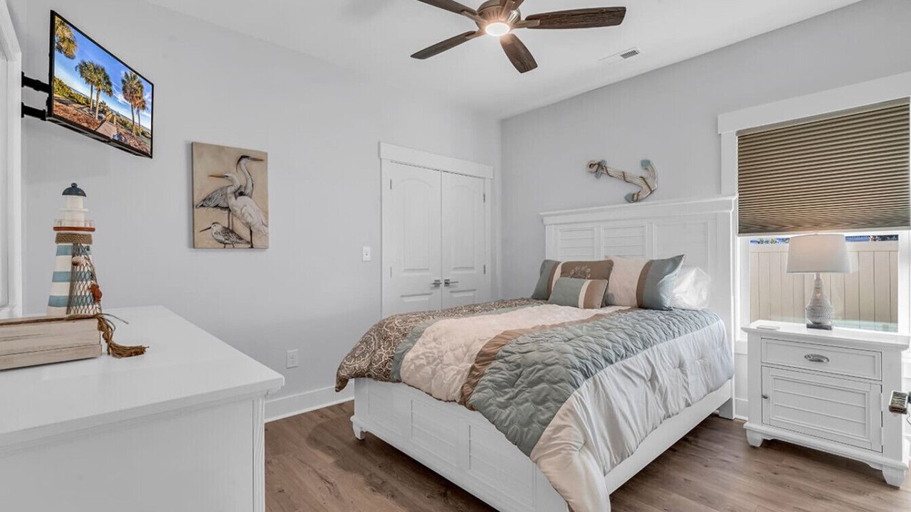 Photo of Bedroom in Murrells Inlet