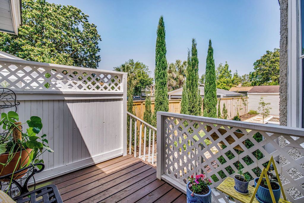 Photo of Outdoor in East Hill