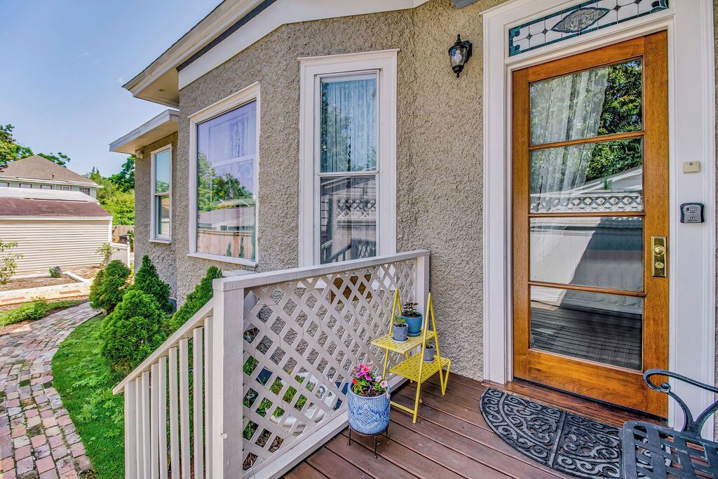 Photo of Outdoor in East Hill
