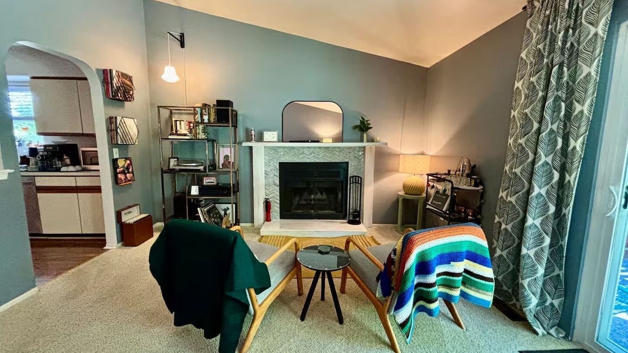 Photo of Livingroom in Ann Arbor